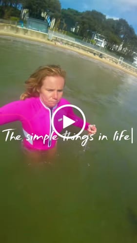 Customer video review of SPRINGSUIT - COSMO