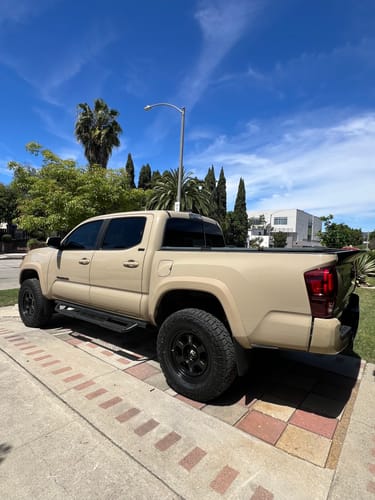 Customer photo review of 2016-23 Toyota Tacoma Rear Trunk Tailgate Spoiler