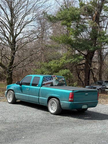 Customer photo review of 1999-06 Chevrolet Silverado 1500 Rear Tailgate Spoiler