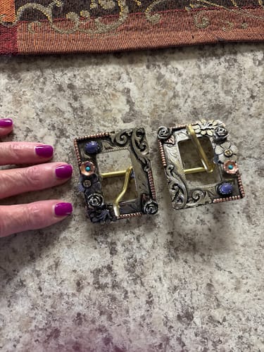 Customer photo review of Sheena Cart Buckle