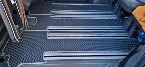 Customer photo review of Fußmatten für Van - Komplettset