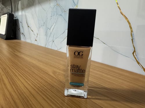 Customer photo review of BASE STAY MATTE - PARA PIEL GRASA