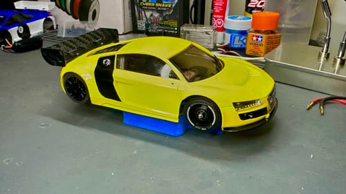 Customer photo review of Silver Hose RC Mini-Z Audi R8 98mm body - Sapphire Yellow