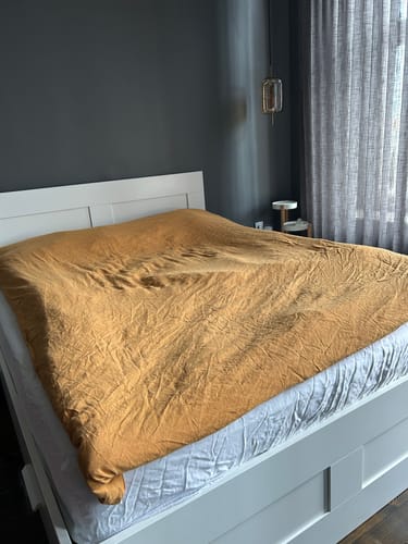 Customer photo review of Yıkanmış Keten Çift Kişilik Nevresim Seti Sarı