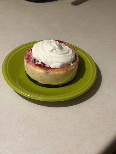 Customer photo review of OG Mini Cheesecakes 4" (Pack of 4)