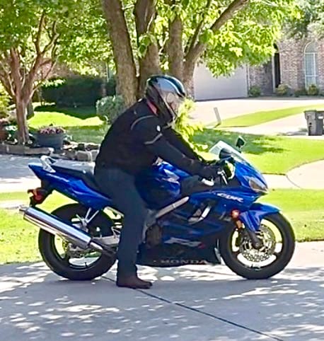 Customer photo review of Taranis Elite AAA-rated single-layer motorcycle jeans in dark indigo blue