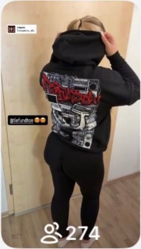Customer photo review of TIEFUNDTON OVERSIZED HOODIE