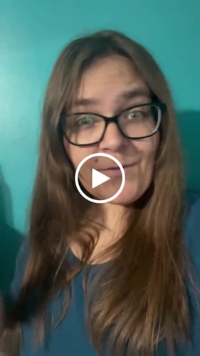 Customer video review of Endless Summer Frizz Control Hair Serum