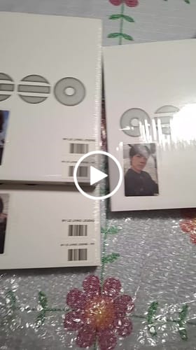 Customer video review of BTS - ARIRANG 5TH ALBUM WEVERSE SHOP LUCKY DRAW EVENT LIVING LEGEND VER