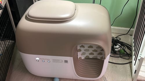 Customer photo review of Self-Cleaning Litter Box