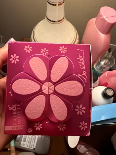 Customer photo review of Fair And White So White Exfoliating Soap Bar 200g / 7 fl oz