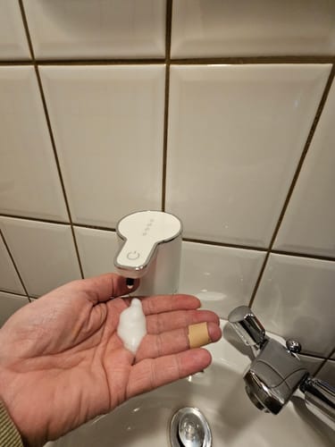 Customer photo review of Reini™ - Sensor-Schaumseifenspender XL