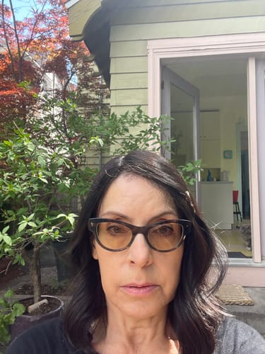 Customer photo review of Natural Black // Silk Topper