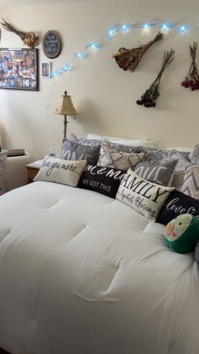 Customer photo review of MarshMellow Comforter