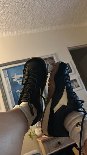 Customer photo review of Hollow - Wide Toe Sneakers