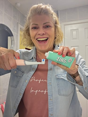 Customer photo review of Original Mint Toothpaste (x4)