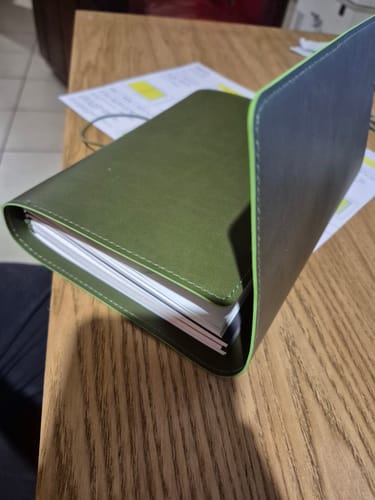 Customer photo review of Refillable Folio - OLIVE GREEN TRIFOLD