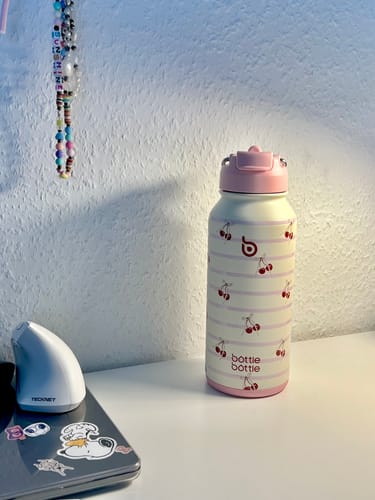 Customer photo review of Hydro X Bottle 32oz
