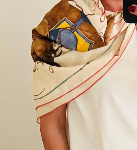 Customer photo review of Hermes 2026 Grand Galop 90cm Scarf Cream mix colors Silk