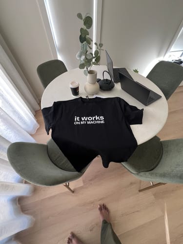 Customer photo review of 'It Works On My Machine' Men's Oversized Tee – Funny Programmer T-Shirt