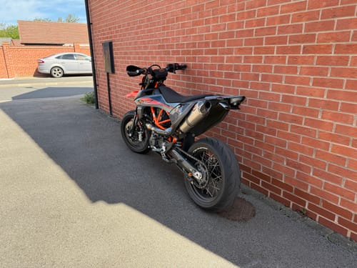 Customer photo review of KTM 690 SMC