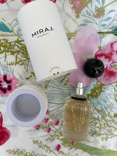 Customer photo review of Miraj Caramel