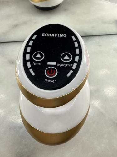 Customer photo review of Avernea SmoothCurve Anti-Cellulite Massager