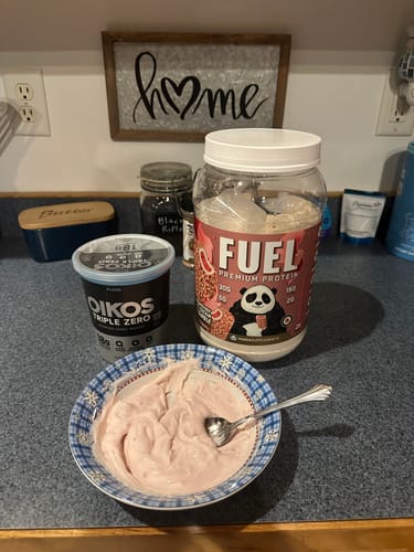 Customer photo review of Panda Supps™ - FUEL Premium Strawberry Ice Cream Crumble (Ambassador and Athletes Link only!)