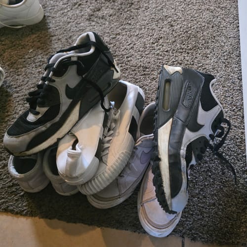 Customer photo review of Mixed Secondhand Sneakers