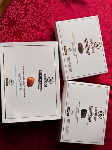 Customer photo review of Bio Medjool Datteln 500g, Bio Rutab Sukkari Datteln 1kg, Bio Ajwa Datteln 500g