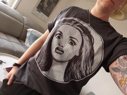 Customer photo review of Disgusted Doll Face Shirt Funny Meme Shirt Cursed Image Graphic Tee Summer Men's and Women's Loose and Breathable T-shirt Top