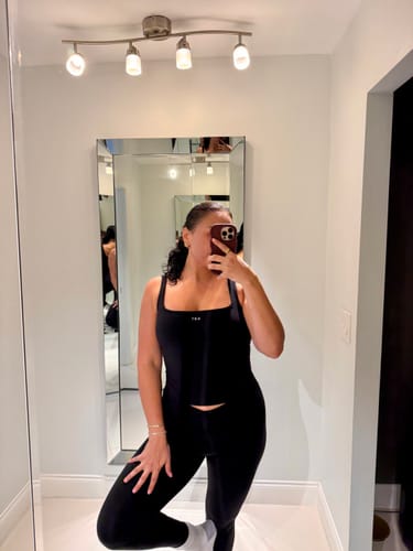 Customer photo review of The Square Tank / Black