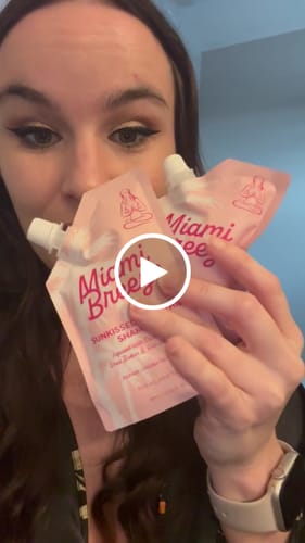 Customer video review of Miami Breeze Hair Care Kit