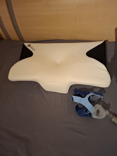 Customer photo review of Cellsius Nackenausrichtungskissen - Das Geheimnis für Seiten und Rückenschläfer