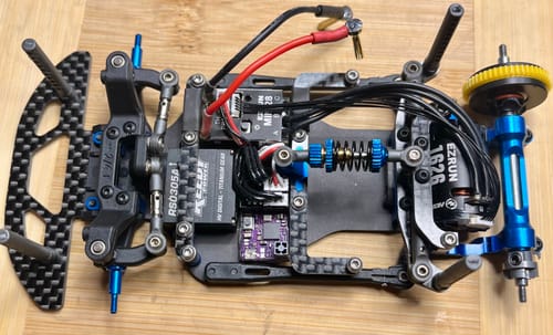 Customer photo review of RXC52-A3+TP MXO-RACING - RXC52 Series Super Micro Surface RX/4CH w/ Transponder - FLYSKY-AFHDS-3A