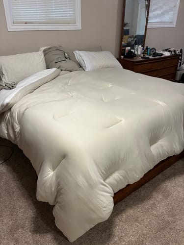 Customer photo review of Mellow CloudAlign™ Pillow