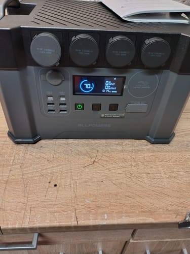 Customer photo review of ALLPOWERS S2000 Pro Mit 100W SolarPanel | 2400W Solargenerator