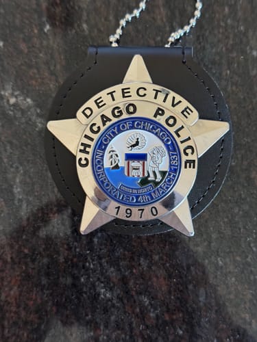 Customer photo review of CPD Chicago Police Detective Badge Replica Movie Props