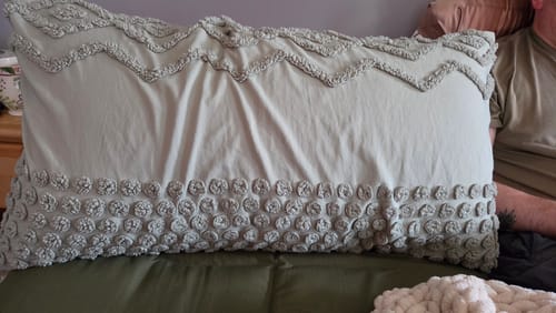 Customer photo review of Mellow Hotel Pillow Waterproof & Stain-Resistant