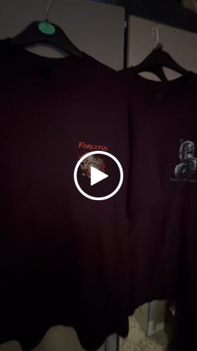 Customer video review of Unisex t-shirt