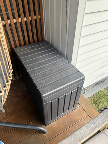 Customer photo review of Keter Kentwood Box 190L Graphite