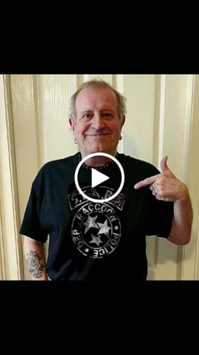Customer video review of Unisex t-shirt