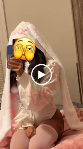 Customer video review of Cosplay Heart-Lock Floppy Bunny Jumpsuit KO103