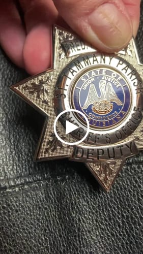 Customer video review of Customizable Badge BA35