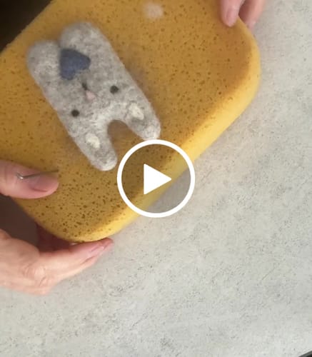Customer video review of Carded Felting Wool - F-10, Rayon/Viscose Wool Blend