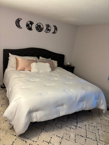 Customer photo review of MarshMellow Comforter