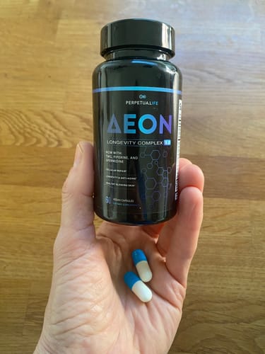Customer photo review of AEON™ NAD+ Liposomal Longevity Complex with Nicotinamide DUO™