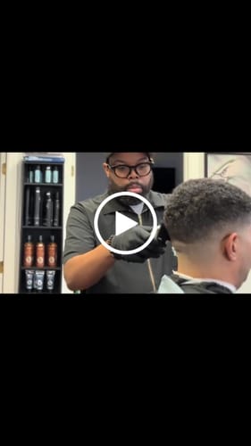 Customer video review of MENS - GOD IS IN CONTROL (POS)