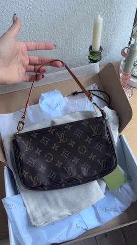 Customer photo review of Accessories Pochette