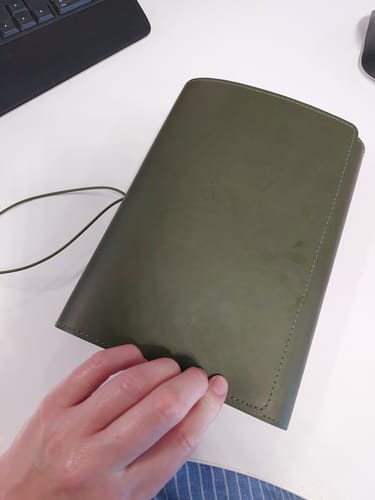 Customer photo review of Refillable Folio - OLIVE GREEN TRIFOLD